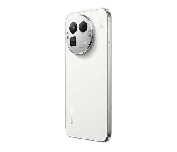Смартфон realme GT 8 Pro 12/256GB Diary White 200MP IP69 120W 7000mAh xk_1415738 фото